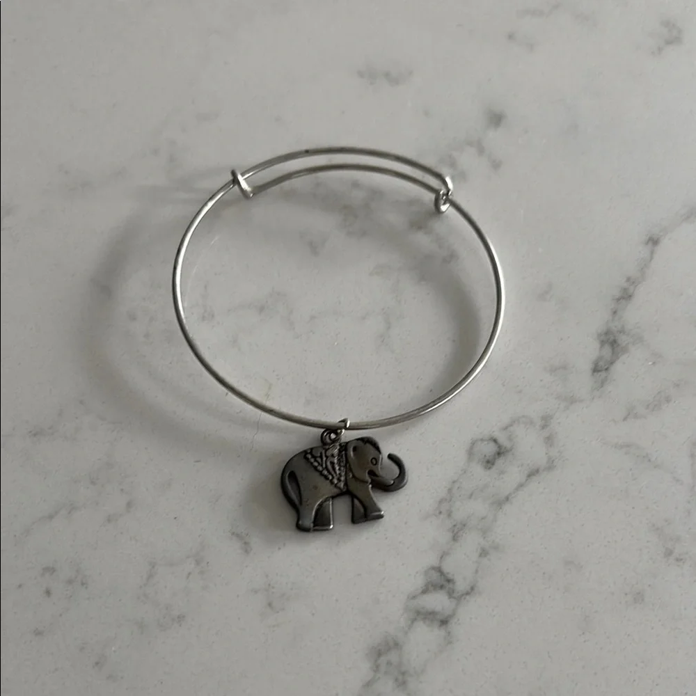 Silver Elephant Charm Bangle